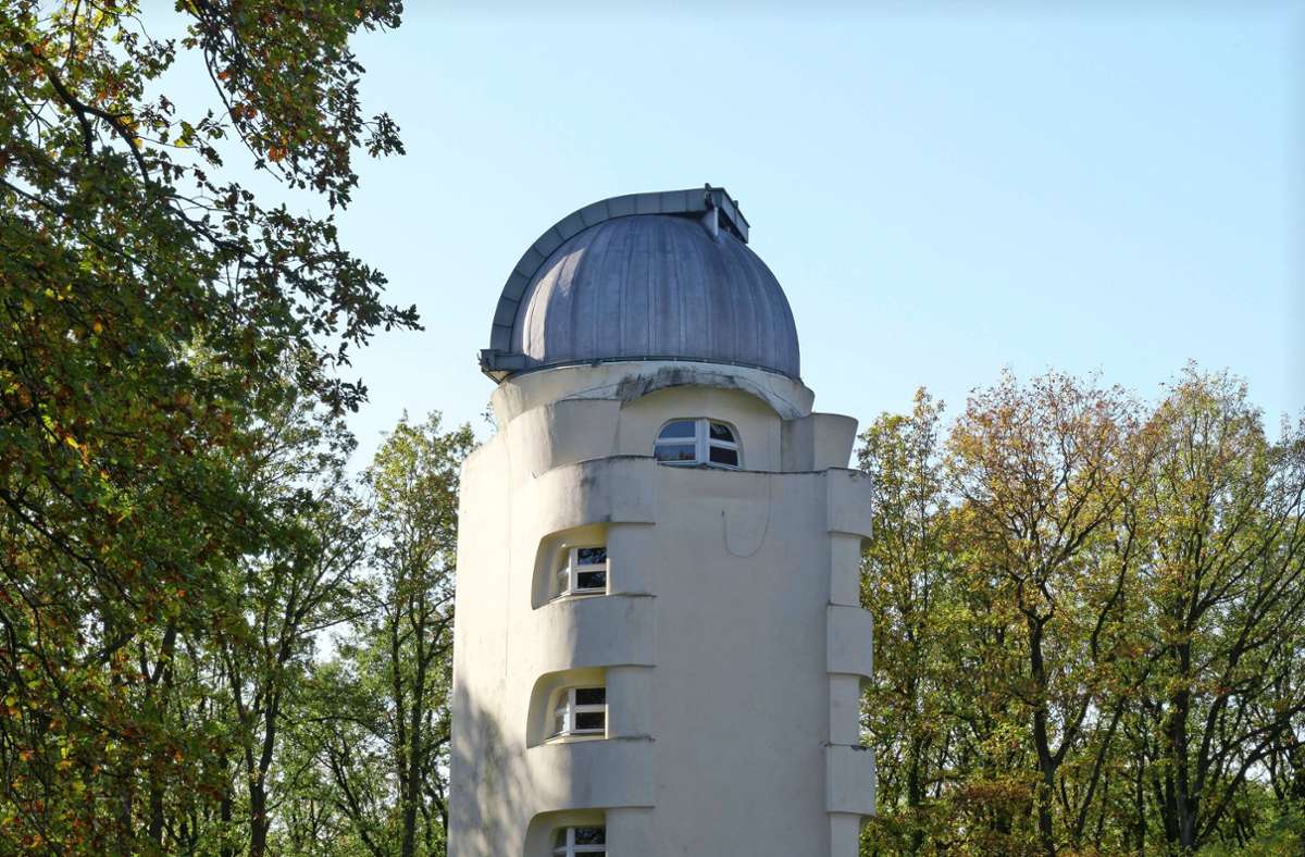Der Einsteinturm von Erich Mendelsohn in Potsdam wurde mit Mitteln der Stiftung saniert.