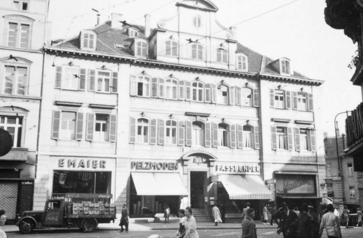 Das „Excelsior“ befindet sich 1942 in der Königstraße 43B.