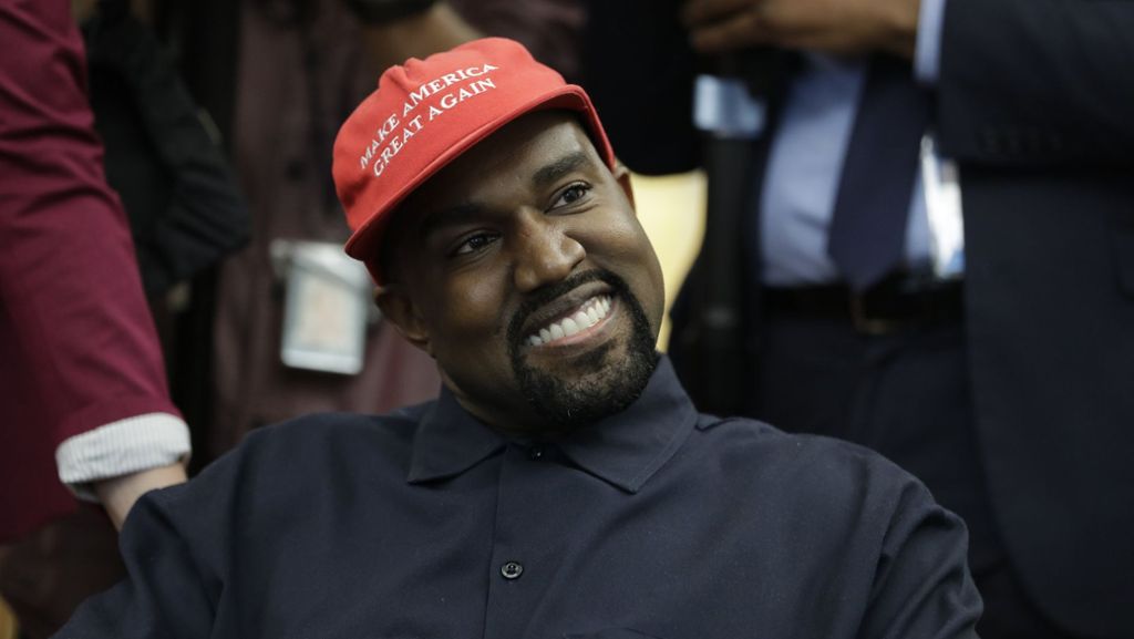 Nach skurrilem Auftritt: Kanye West distanziert sich von Trump
