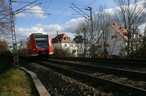 Laut Schlichterspruch soll die Gäubahn durch Stuttgart erhalten bleiben. Foto: Zweygarth