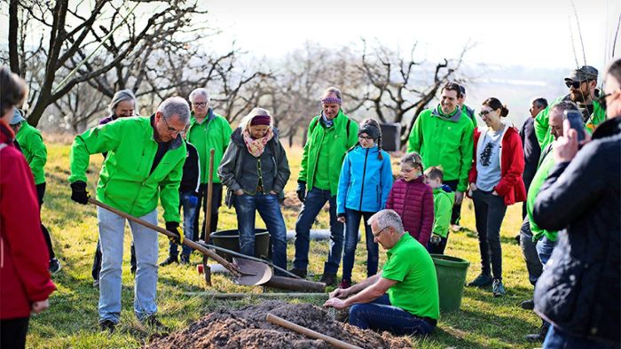 Streuobstwiesen-Projekt in Oeffingen erhält Bürgerpreis