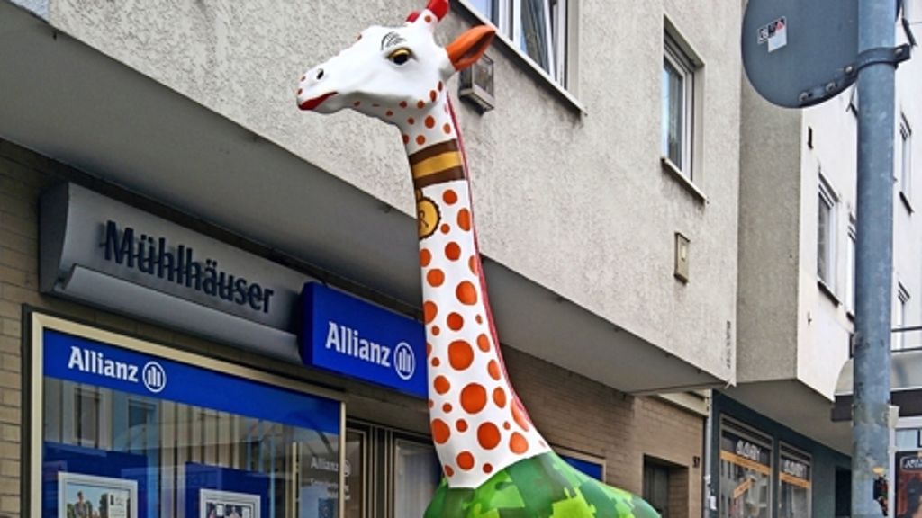 Aktion des Handels- und Gewerbevereins: Bunte Giraffen blicken auf Gablenberg
