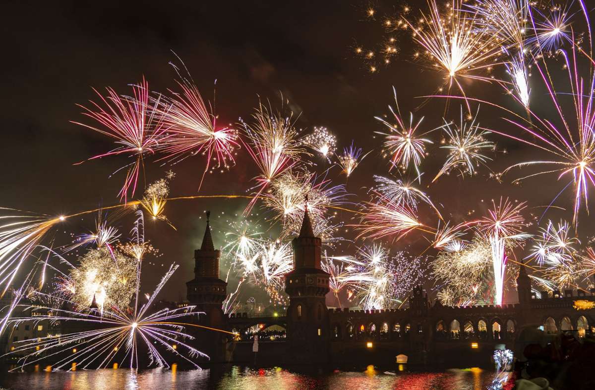 Coronapandemie in Deutschland  Silvester Feuerwerk  soll 