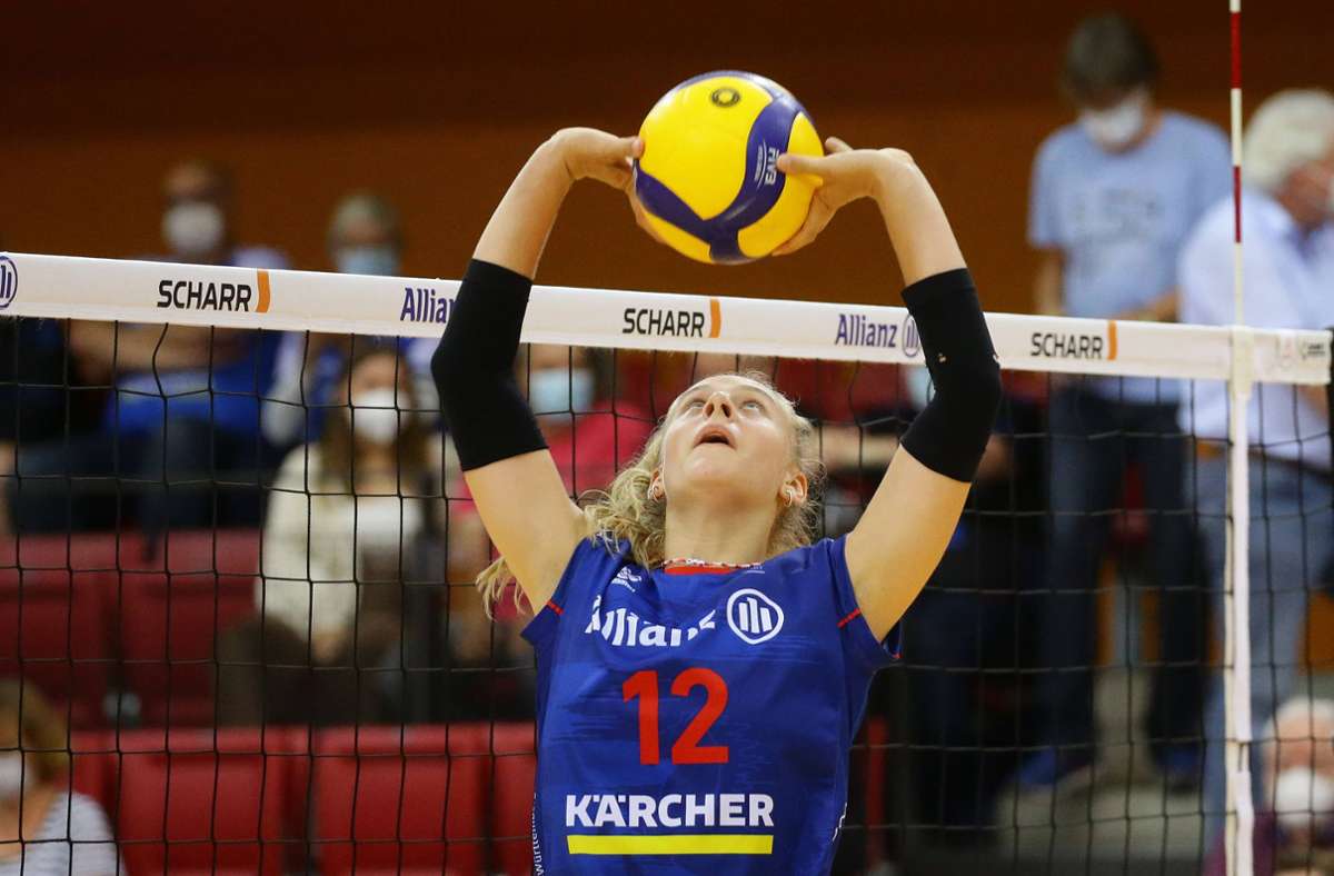 Hannah Kohn, Zuspiel. Das Talent hat das Volleyballspielen in Ulm gelernt.