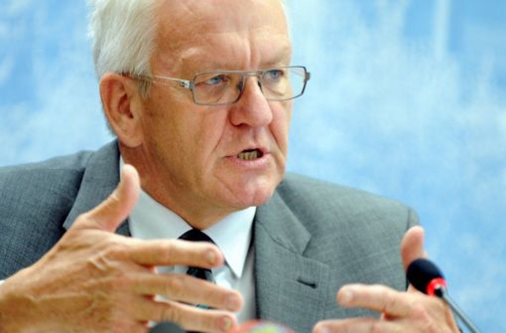 Kretschmann hofft, dass die Bürger am Ende doch gegen Stuttgart 21 stimmen. Foto: dpa