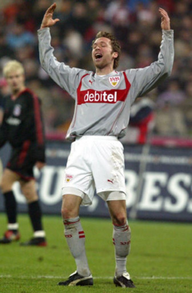 Andreas Hinkel war Teil der "Jugen Wilden" und kam ebenfalls von der Jugend zu den VfB-Profis. 2006 wechselte er für 4,5 Millionen zum FC Sevilla, inzwischen spielt er für Celtic Glasgow.