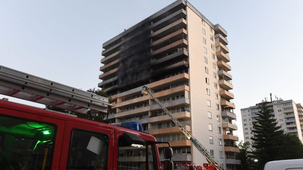 Karlsruhe: Zwei Menschen sterben bei Hochhausbrand