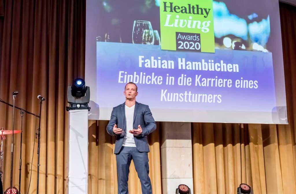 Fabian Hambüchen überzeugt beim Motivationsvortrag als Redner.
