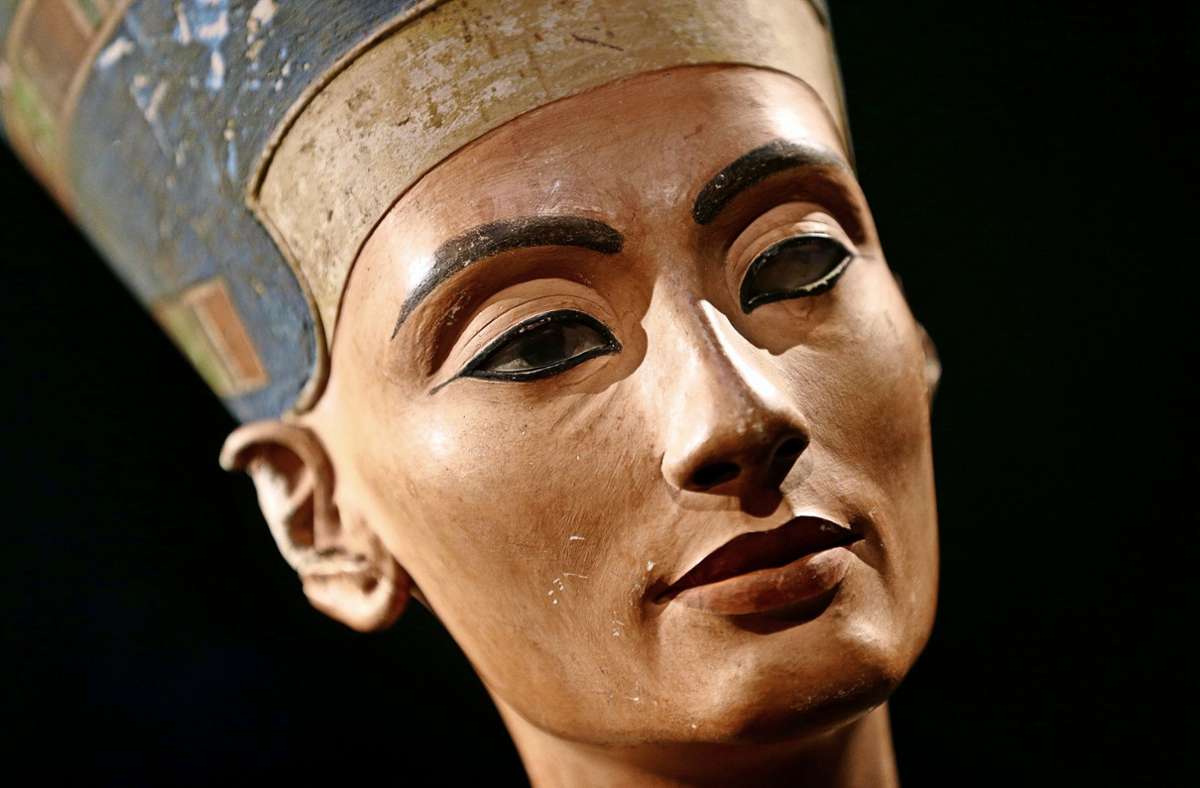 Die Büste der Nofretete gelangte 1913 nach Deutschland, bis heute hofft Ägypten auf die Rückgabe der Königin.