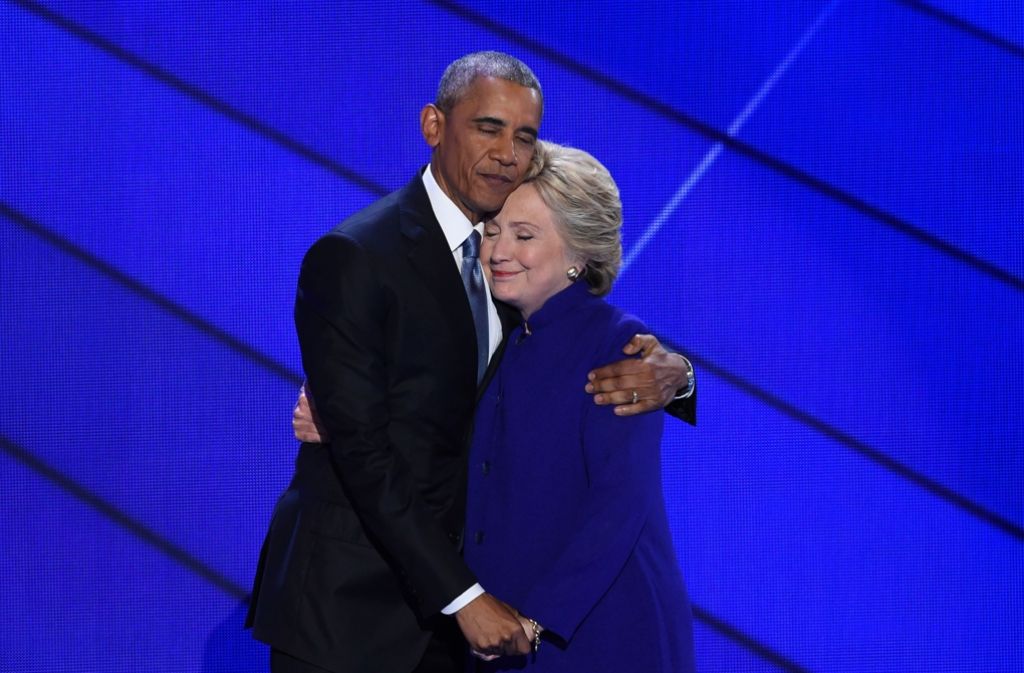 Ein Herz und eine Seele auf dem Parteitag der Demokraten: US-Präsident Barack Obama und die demokratische Präsidentschaftskandidatin Hillary Clinton.