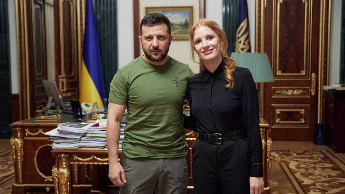 Jessica Chastain in der Ukraine: Hollywood-Star zu Besuch bei Selenskyj