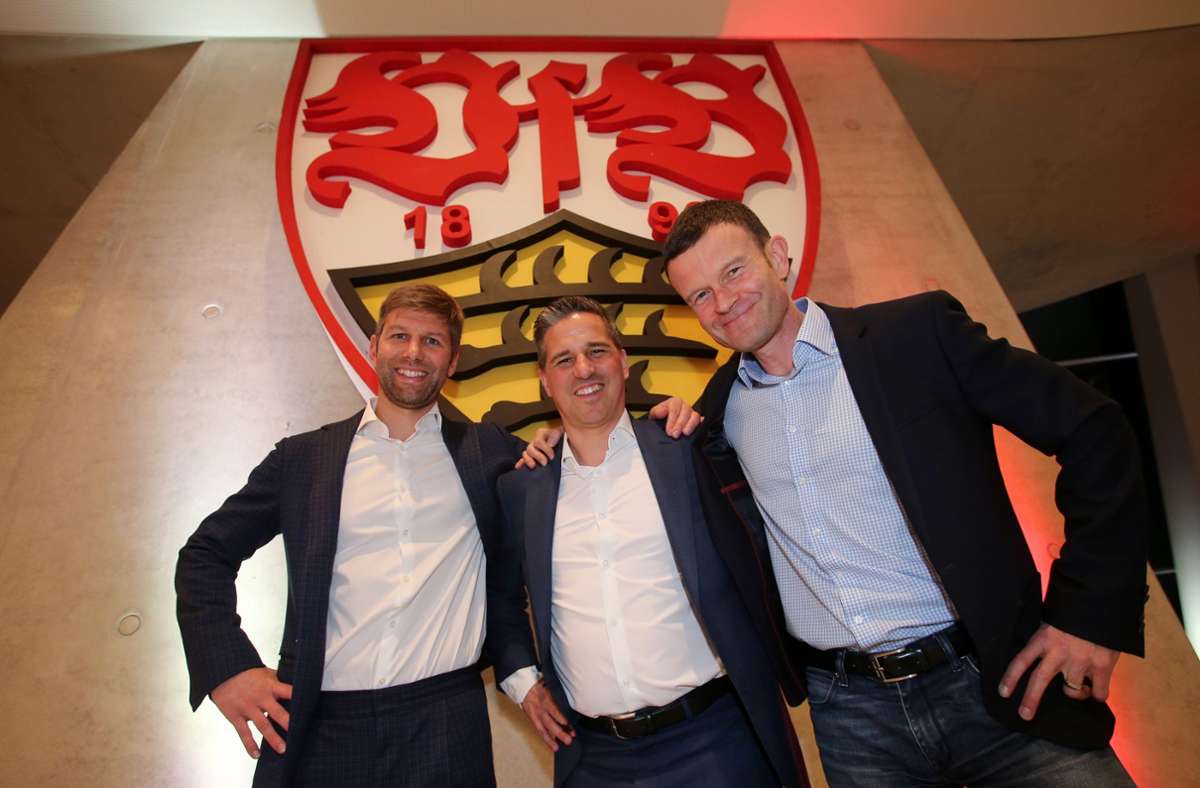 13. Februar: Das Stühlerücken begann: Der Aufsichtsrat des VfB Stuttgart hatte mit sofortiger Wirkung die Vorstände Stefan Heim und Jochen Röttgermann abberufen. Später wurden auch die führenden Mitarbeiter Oliver Schraft und Uwe Fischer freigestellt.