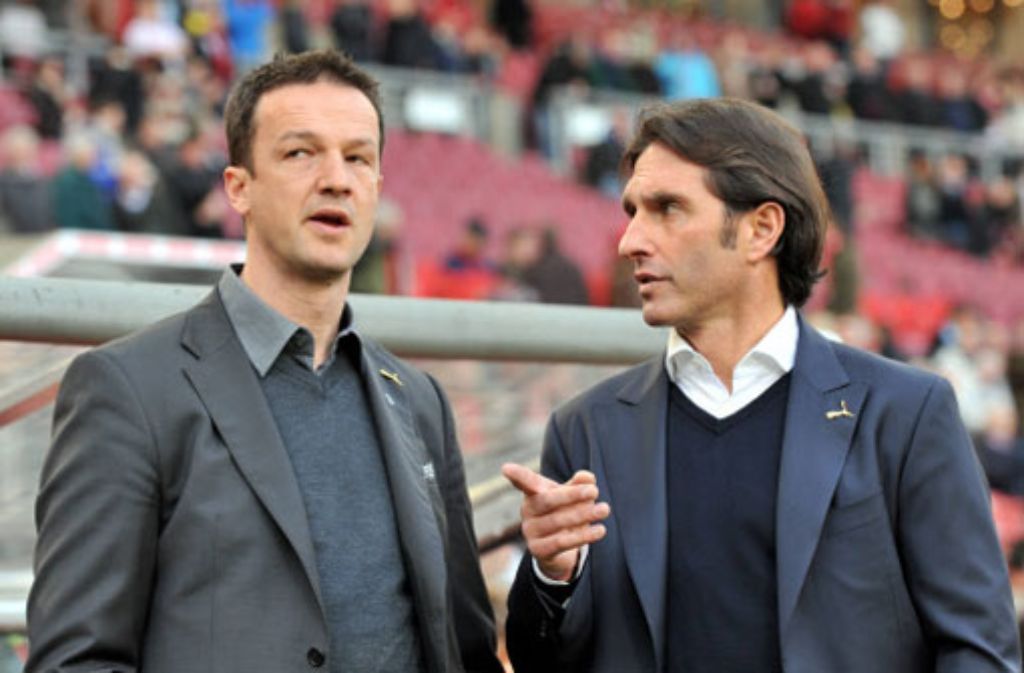 VfB-Manager Fredi Bobic und Trainer Bruno Labbadia müssen nicht mehr so nachdenklich auf die Bundesligatabelle schauen und sind mittlerweile wieder zu Scherzen aufgelegt. Grund sind die 17 Punkte, die der VfB Stuttgart in den letzten acht Spielen gesammelt hat.