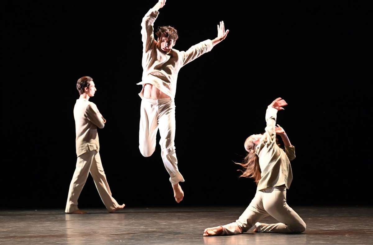 Daiana Ruiz, Alessandro Giaquinto und Martí Fernández Paixà sind das Tänzerteam von Timoor Afshar für sein Ballett „Deltangi“.