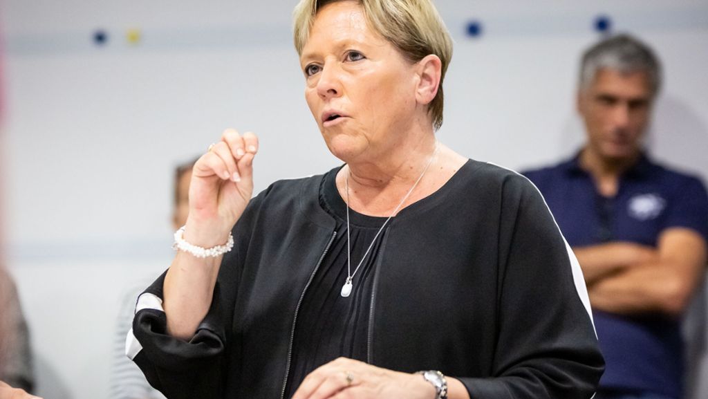 Susanne Eisenmann: Kultusministerin weist Vorwurf des Wortbruchs  zurück