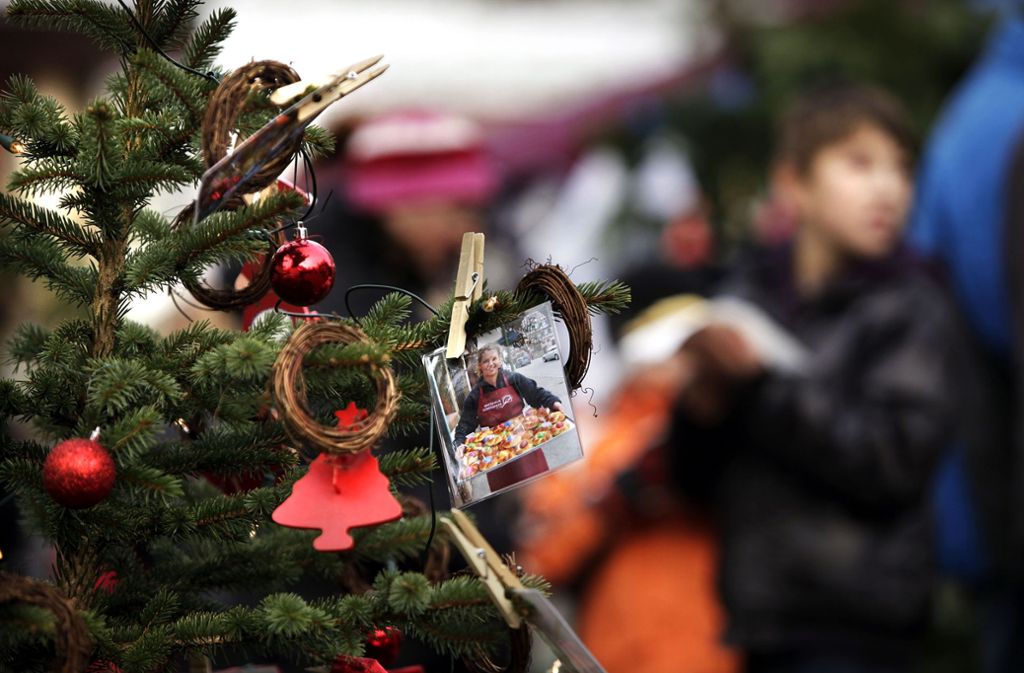 Traditionell am ersten Advent, 2. Dezember, findet in der Hindenburgstraße und rund um das Vereins- und Kulturzentrum Zehntscheuer der Bondorfer Weihnachtsmarkt statt.