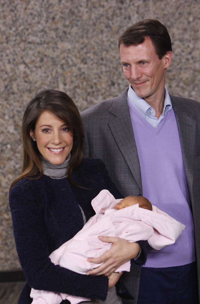 2009 kommt der kleine Henrik zur Welt, 2012 werden Marie und Joachim Eltern der kleinen Athena.