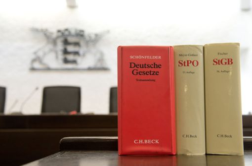 Der Richter am Landgericht Stuttgart wird nun nicht mehr für die „Dieselgate“-Klagen zuständig sein (Symbolbild). Foto: dpa