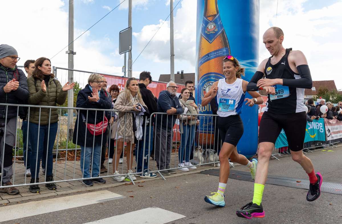 Sophia Salzwedel ist die schnellste Marathonläuferin des Tages.