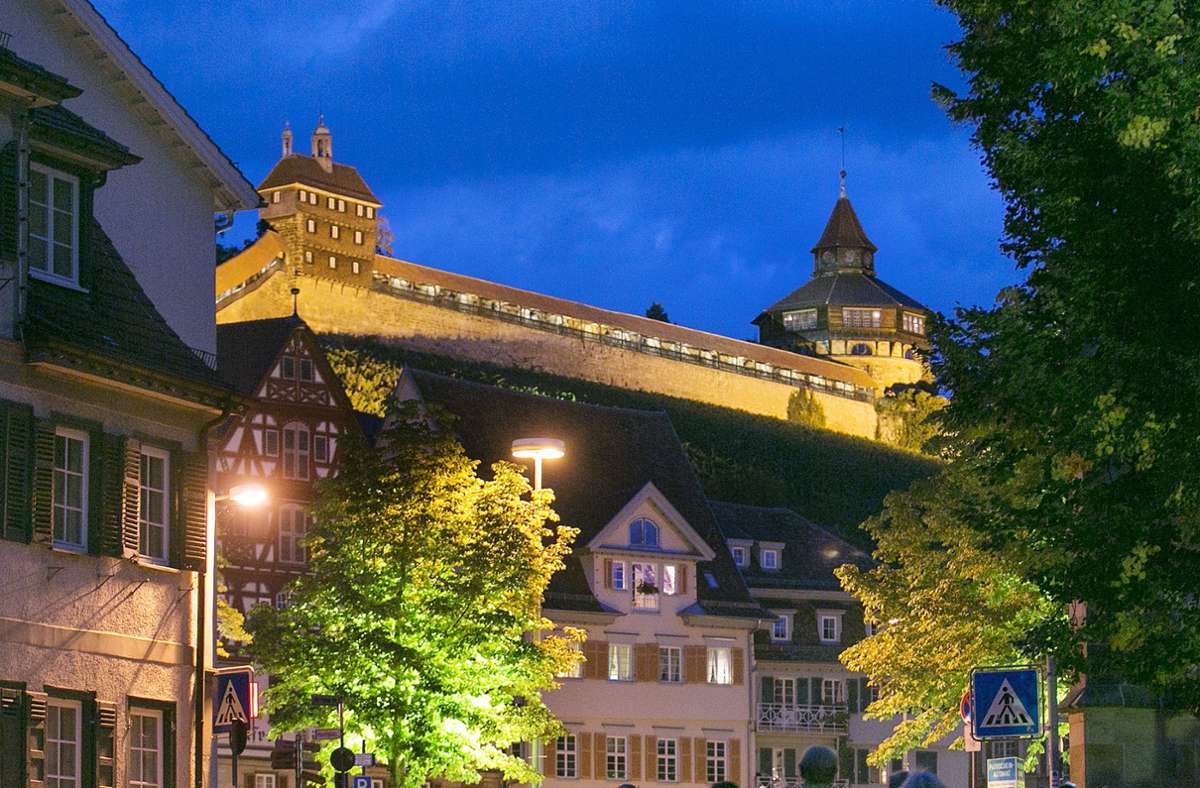Historische Gemäuer, idyllische Parkanlagen und einmaliger Ausblick: die Esslinger Burg.