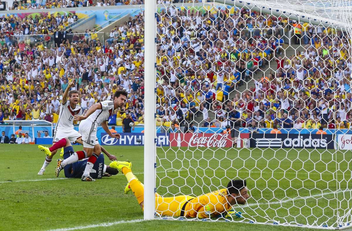 Im Viertelfinale der WM 2014 gegen Frankreich erzielte Mats Hummels per Kopf den Siegtreffer zum 1:0. Er wird zum „Man of the Match“ ernannt – und wenig später in Rio Fußball-Weltmeister.