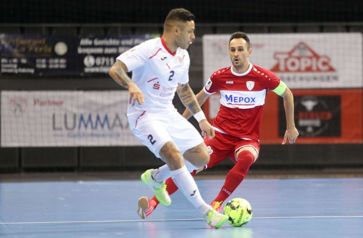 Sasa Babic (re.) vom Stuttgarter Futsal Club.