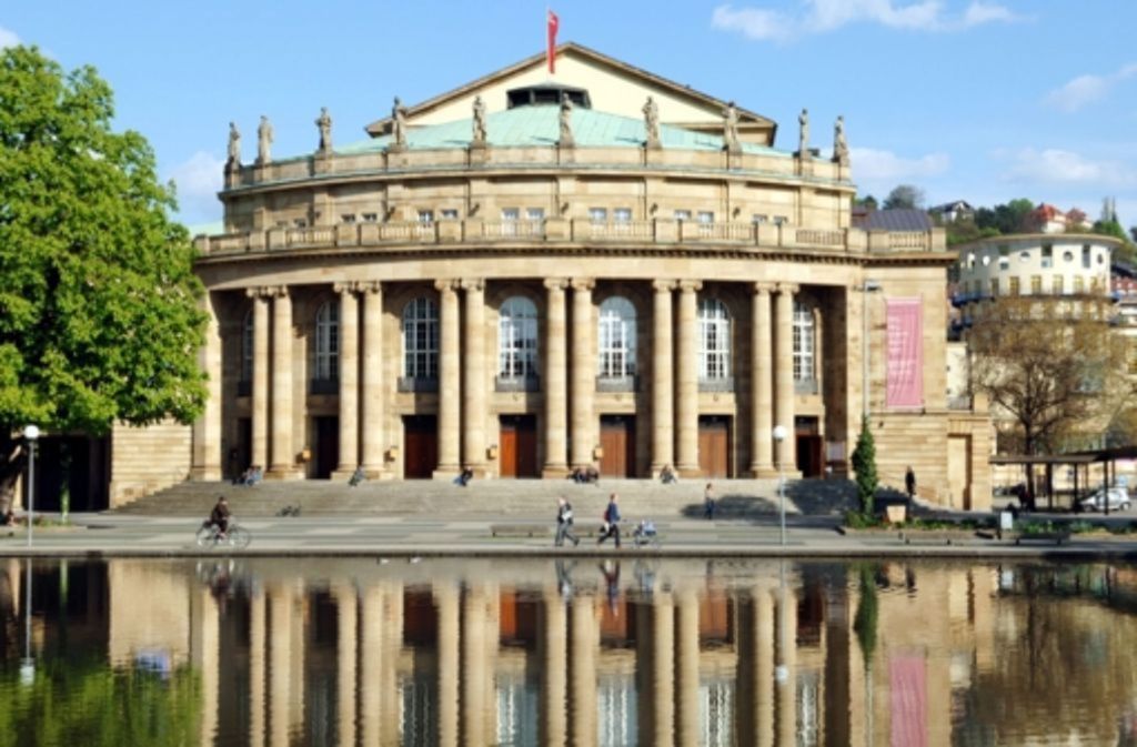 Land und Stadt wollen das Opernhaus Stuttgart umfassend sanieren. Auch das ist Thema beim Treffpunkt Foyer der „Stuttgarter Nachrichten“. Seien Sie dabei! Der Eintritt ist kostenlos, eine Anmeldung – unter www.stn.de/foyer – ist notwendig.Foto: dpa