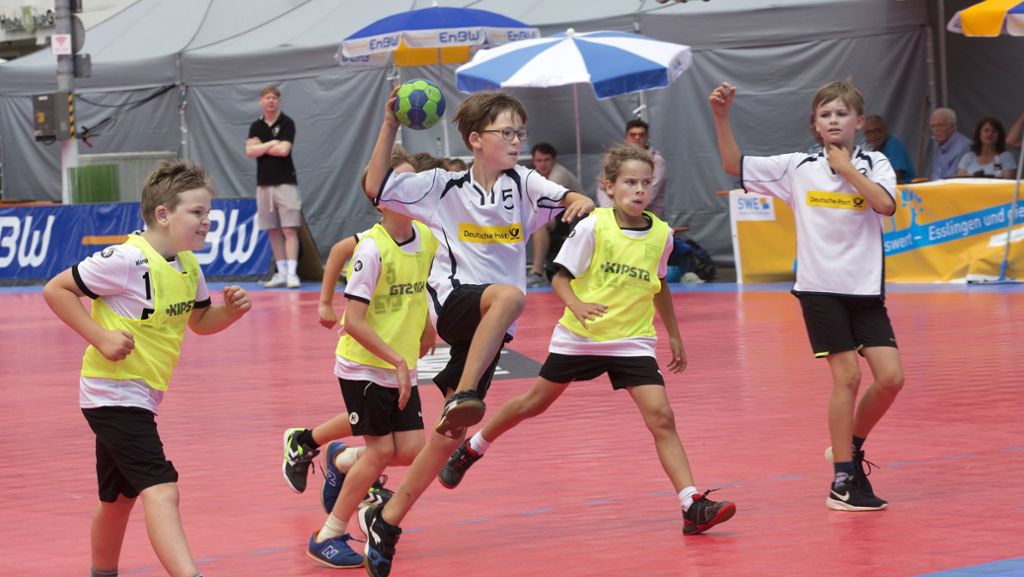 Esslinger Marktplatzturnier: Schon der Handball-Nachwuchs glänzt im malerischen Ambiente