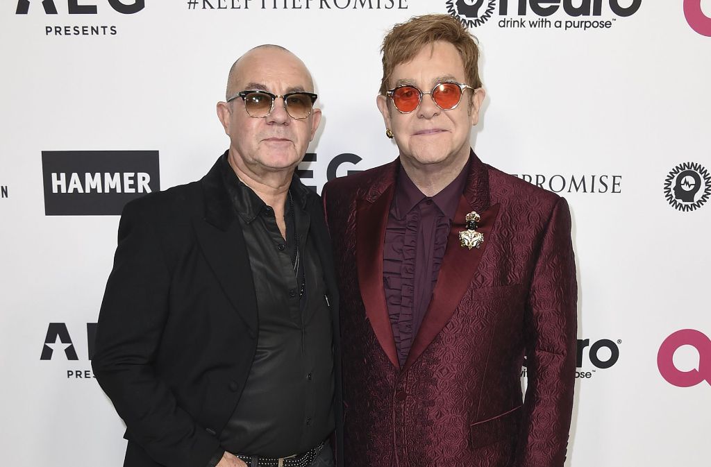 Elton John (rechts) und der Songwriter Bernie Taupin bei der Geburtstags-Gala des britischen Sängers in Los Angeles.