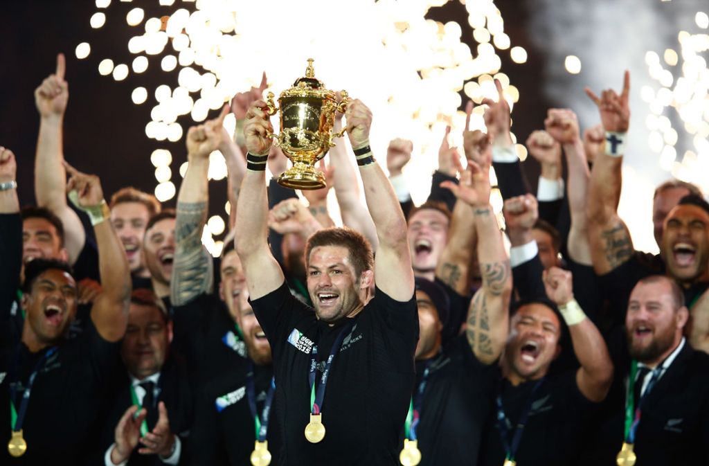 Wer ist der Titelverteidiger?Das Team aus Neuseeland holte 2015 in England den Titel. Im Finale besiegten die All Blacks vor vier jahren die Mannschaft aus Australien mit 34:17. Auch 2011 hieß der Weltmeister Neuseeland.