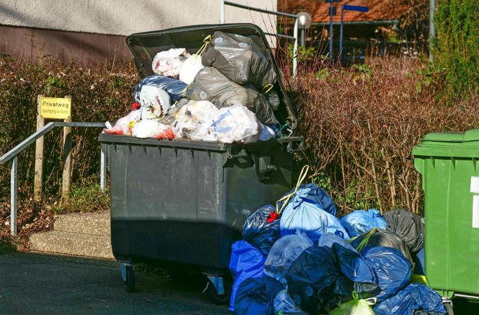 Abfall im Strohgäu: Tonnenweise türmt sich  der  Hausmüll