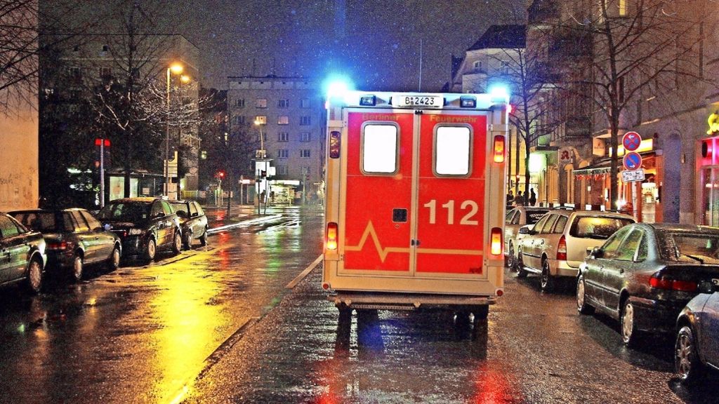Rettungsdienst: Notfallretter geraten selbst in Not