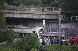 Ein Toter und mehr als 80 Verletzte bei Zugunglück in Spanien