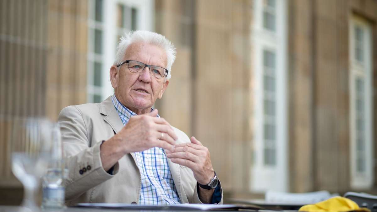  „Ich bin nicht Ministerpräsident der Grünen“ – Winfried Kretschmann will sich in seiner Rolle als Landesoberhaupt nicht sklavisch an ein Parteiprogramm halten. 
