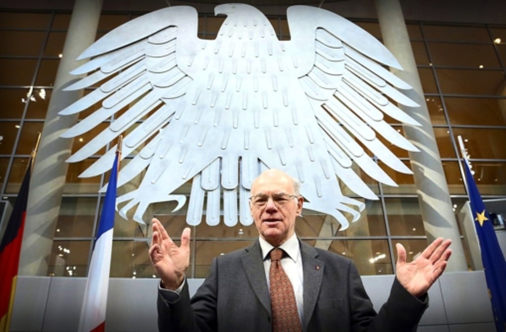 Bundestagspräsident Norbert Lammert: „Er scheute keine noch so heftige Kontroverse, im Gegenteil, er suchte sie, wo er sie für notwendig erachtete. Das machte ihn zu einer Instanz in der politischen Debatte, die zuweilen störte und manchmal auch verstörte.“