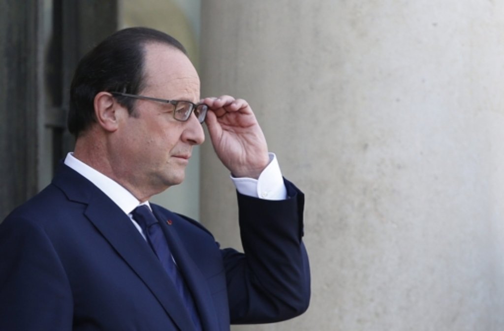 Frankreichs Staatspräsident François Hollande teilte mit: "Durch seine persönliche Geschichte, sein politisches Engagement und seine moralische Größe war Richard von Weizsäcker Zeuge und Akteur seiner Zeit. Er hat die Geschichte seines Landes stark geprägt."