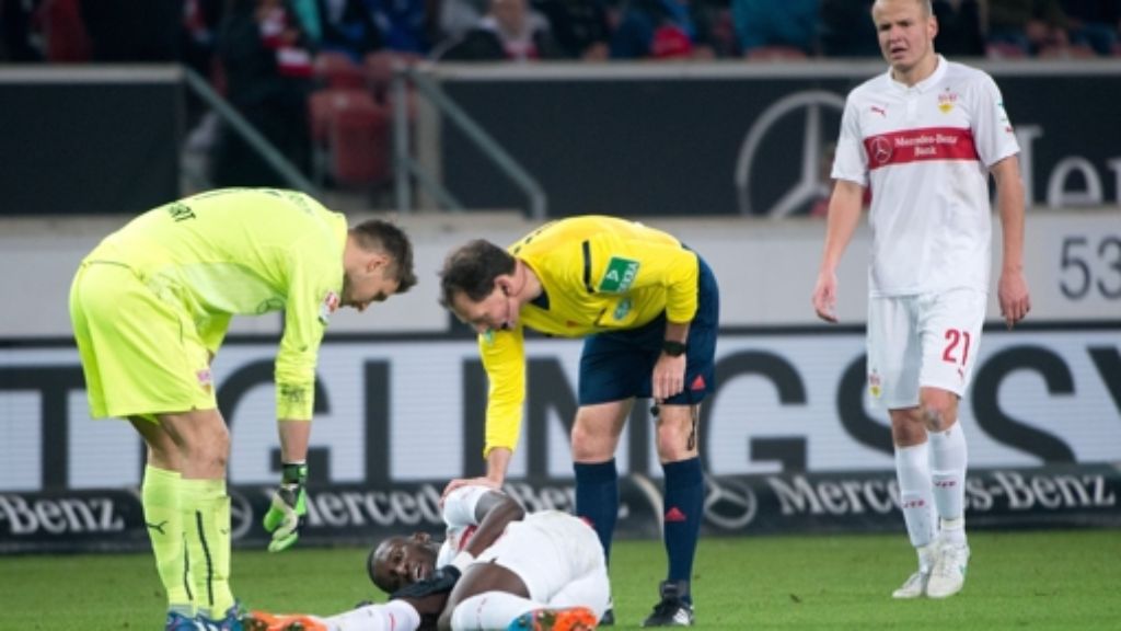  Auch das noch: Bei der 0:4-Klatsche gegen Schalke hat sich VfB-Stuttgart-Verteidiger Antonio Rüdiger womöglich schwer verletzt. Aufschluss darüber soll eine Kernspintomografie bringen. 