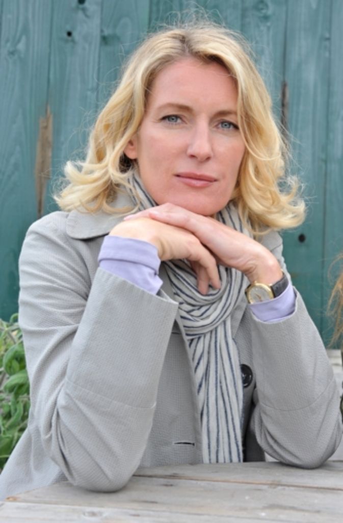 Ebenfalls seit 2002 ist im Tatort für Hannover und Niedersachsen (NDR) Maria Furtwängler die Darstellerin für Charlotte Lindholm, Kriminalhauptkommissarin vom LKA Niedersachsen.