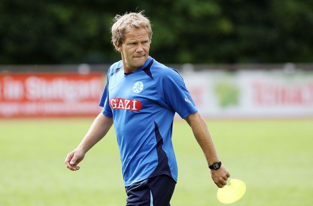 Stefan Minkwitz übernahm in der Saiosn 2007/2008 von Peter Zeidler und schaffte die Qualifikation für die dritte Liga. Dort musste er dann aber bald gehen.