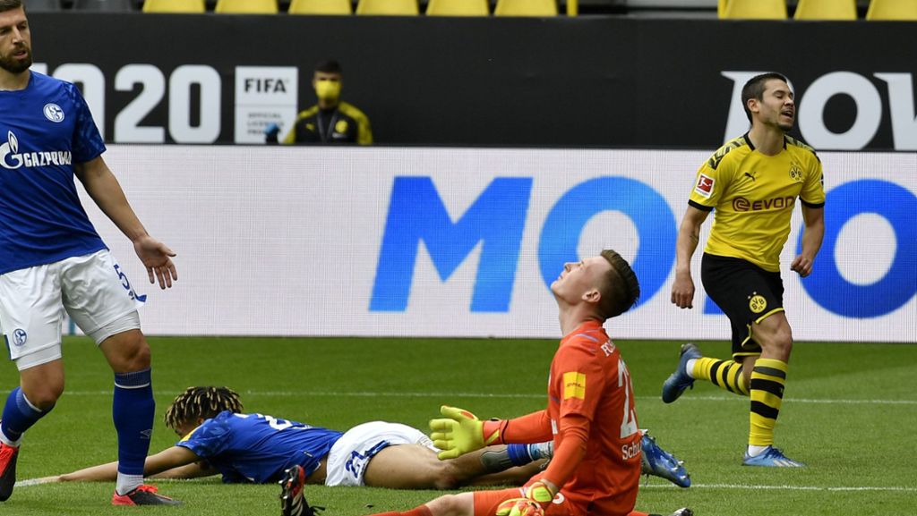 Fußball-Bundesliga: Borussia Dortmund zerlegt Schalke 04 zum Auftakt