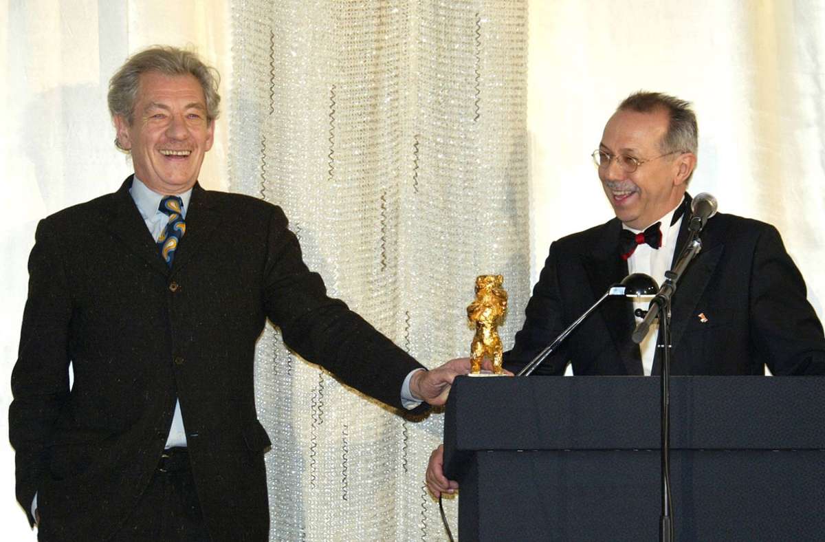 Dieter Kosslick (rechts) mit Ian McKellen 2006