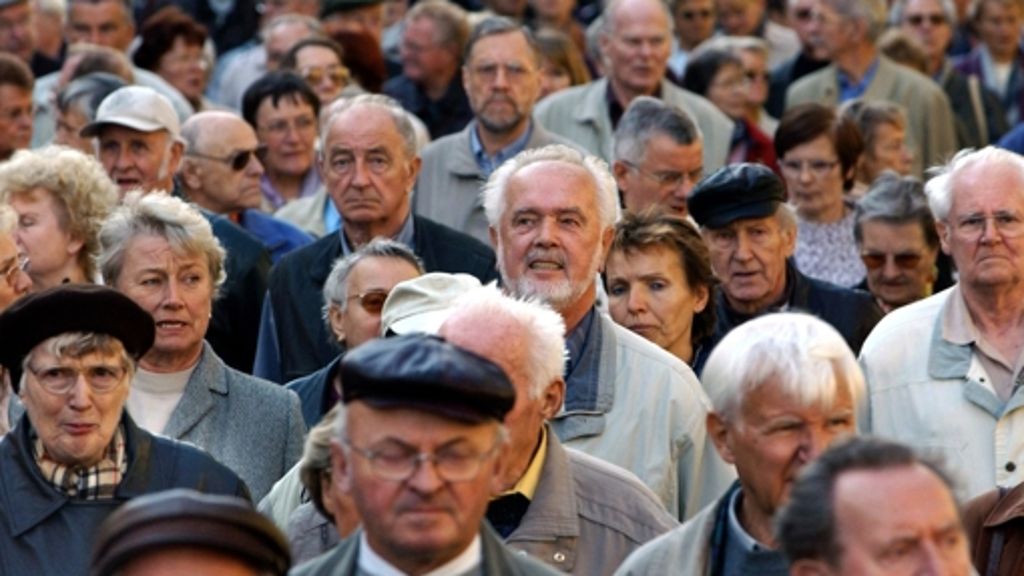  Eine neue Berechnung prophezeit den Deutschen ein immer längeres Leben. Die Gründe dafür sind unterschiedlich. 