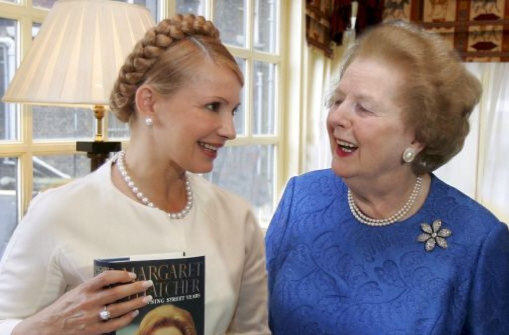 Margaret Thatcher mit der ehemaligen Ministerpräsidentin der Ukraine, Julija Tymoschenko