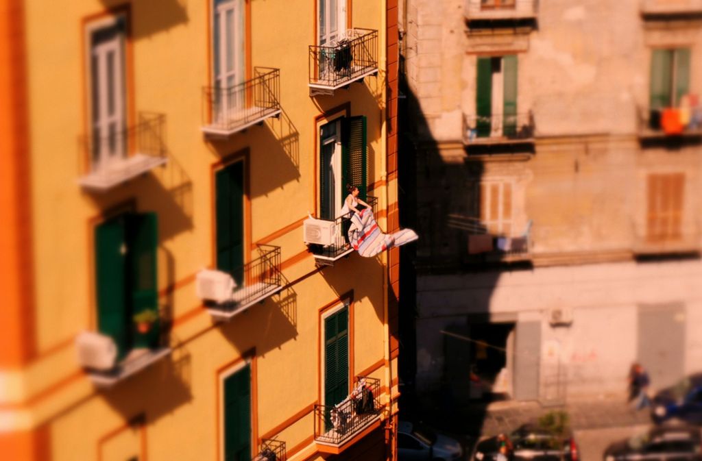 „Nothing but Naples“ beleuchtet das Leben in der italienischen Millionenstadt.