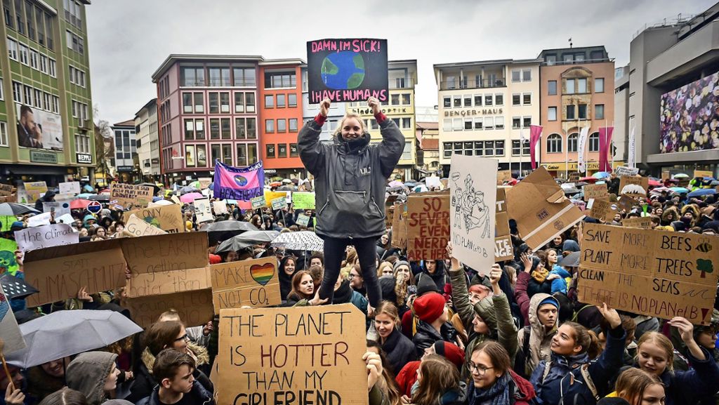 Protest in Stuttgart: Es wird eng für Demos im Kessel