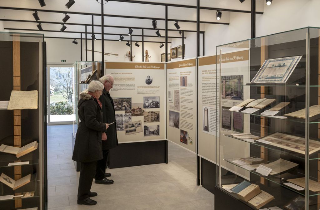 Die Ausstellung im „Zeit.Raum“ am Korntaler Saalplatz zeigt Exponate aus diversen Archiven. Mehr Bilder, auch historische, finden Sie in unserer Bildergalerie. Klicken Sie sich durch.