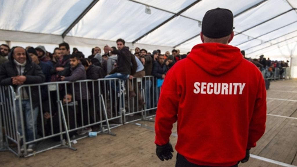 Flüchtlingschaos am Lageso in Berlin: Ein  Rücktritt, der keine Probleme löst