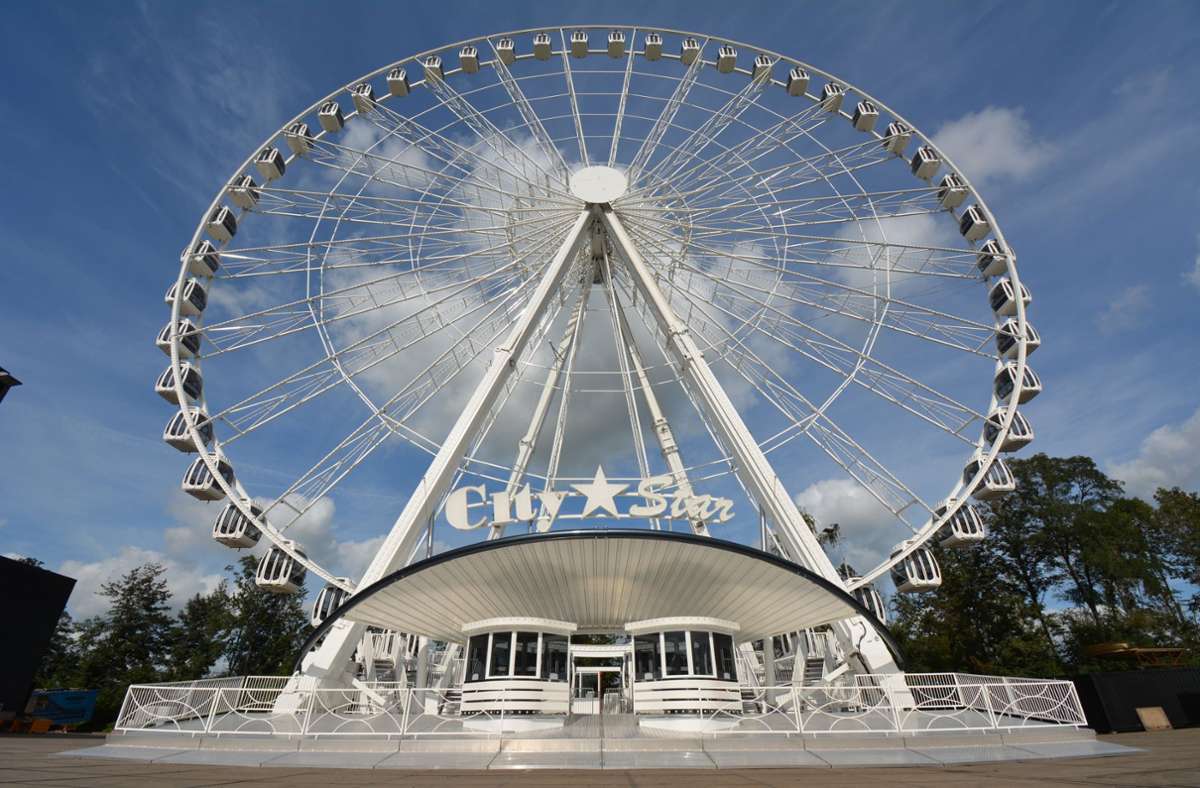 Mit 70 Metern Höhe ist der City-Star das größte transportable Riesenrad Europas.