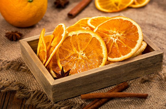 Orangenscheiben trocknen - 3 einfache Methoden