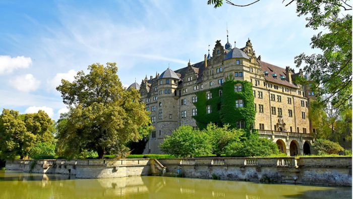 Wandertipps für Baden-Württemberg: Fürstliches Schloss, weitreichende Aussichten und Weinberge